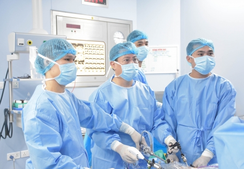 Phó giáo sư Tiến sĩ Nguyễn Anh Tuấn giúp hàng nghìn người thoát khỏi ám ảnh của béo phì